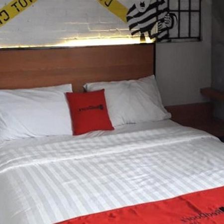 Reddoorz Plus @ Doorman Guest House 반둥 외부 사진