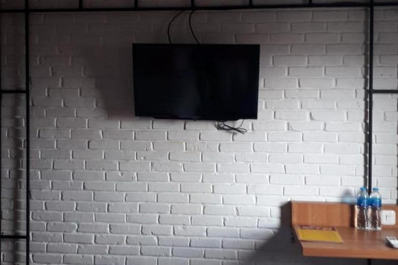 Reddoorz Plus @ Doorman Guest House 반둥 외부 사진